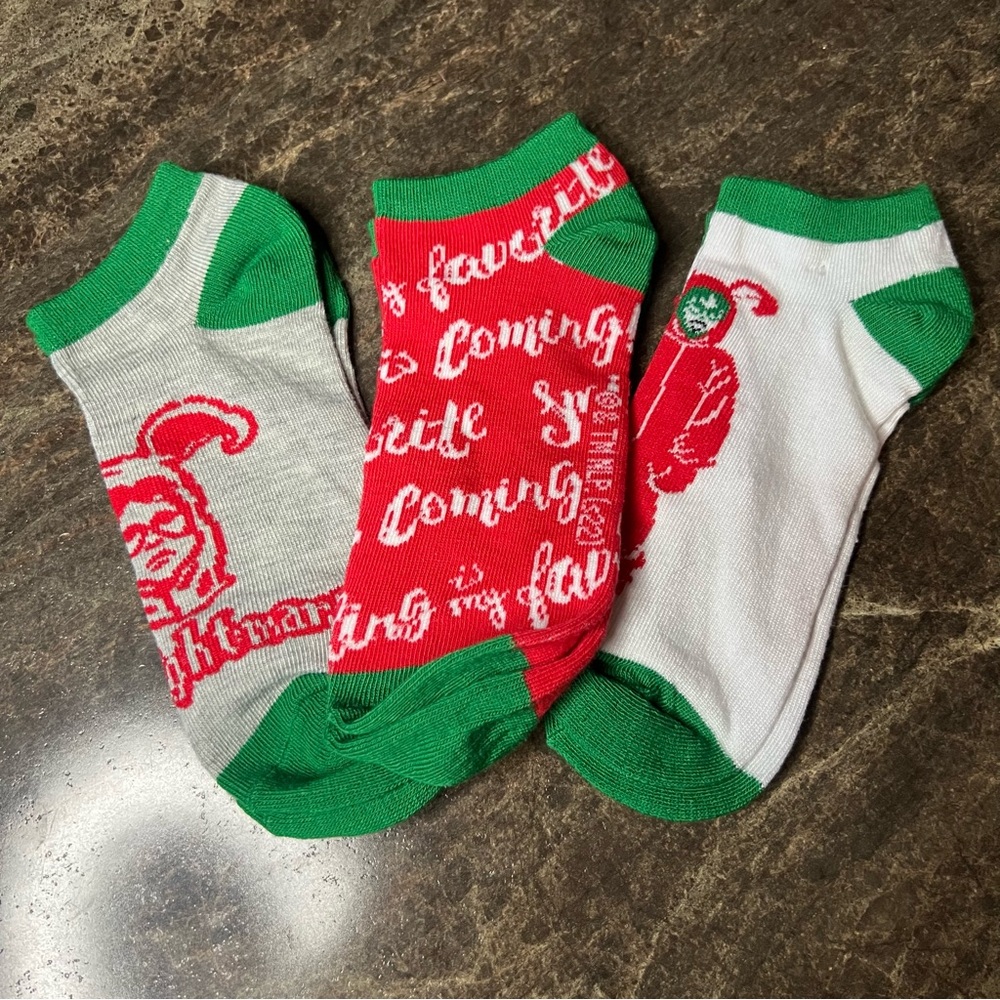 3 nwot a Christmas story crew cut socks size medium